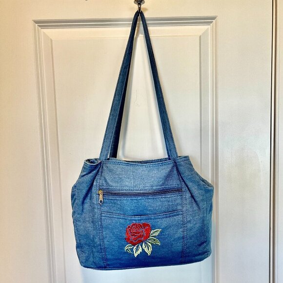Gold Coast Women's  Shoulder bag .Foral Applique Blue Denim  LIGHT WEIGHT - Picture 2 of 8